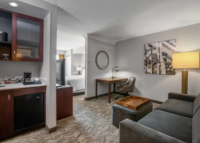 Hotel Springhill Phoenix Sports & Entertainment District 3*
