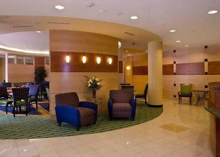 Springhill Phoenix Sports & Entertainment District Hotel 3*
